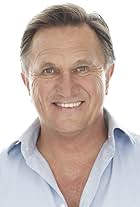 Foto de Frankie J. Holden pareja de Michelle Pettigrove